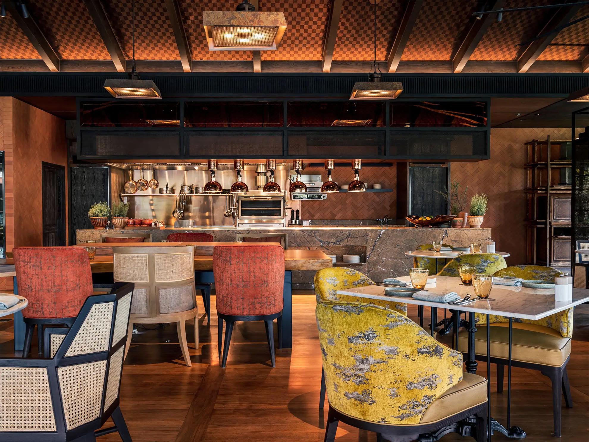 芭提雅安达仕酒店外观图